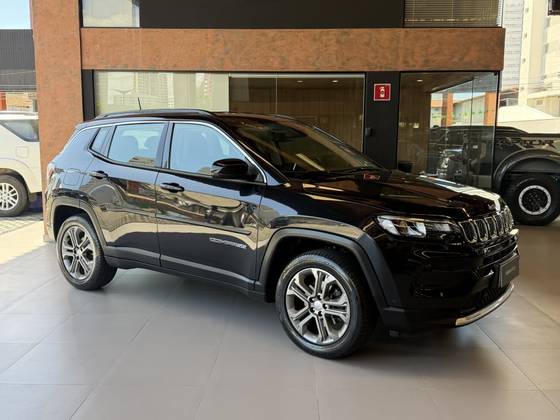 JEEP COMPASS 1.3 T270 TURBO FLEX LONGITUDE AT6 JEEP COMPASS 1.3 T270 TURBO FLEX LONGITUDE AT6